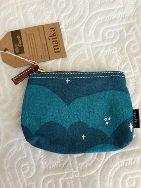 Maika small pouch
